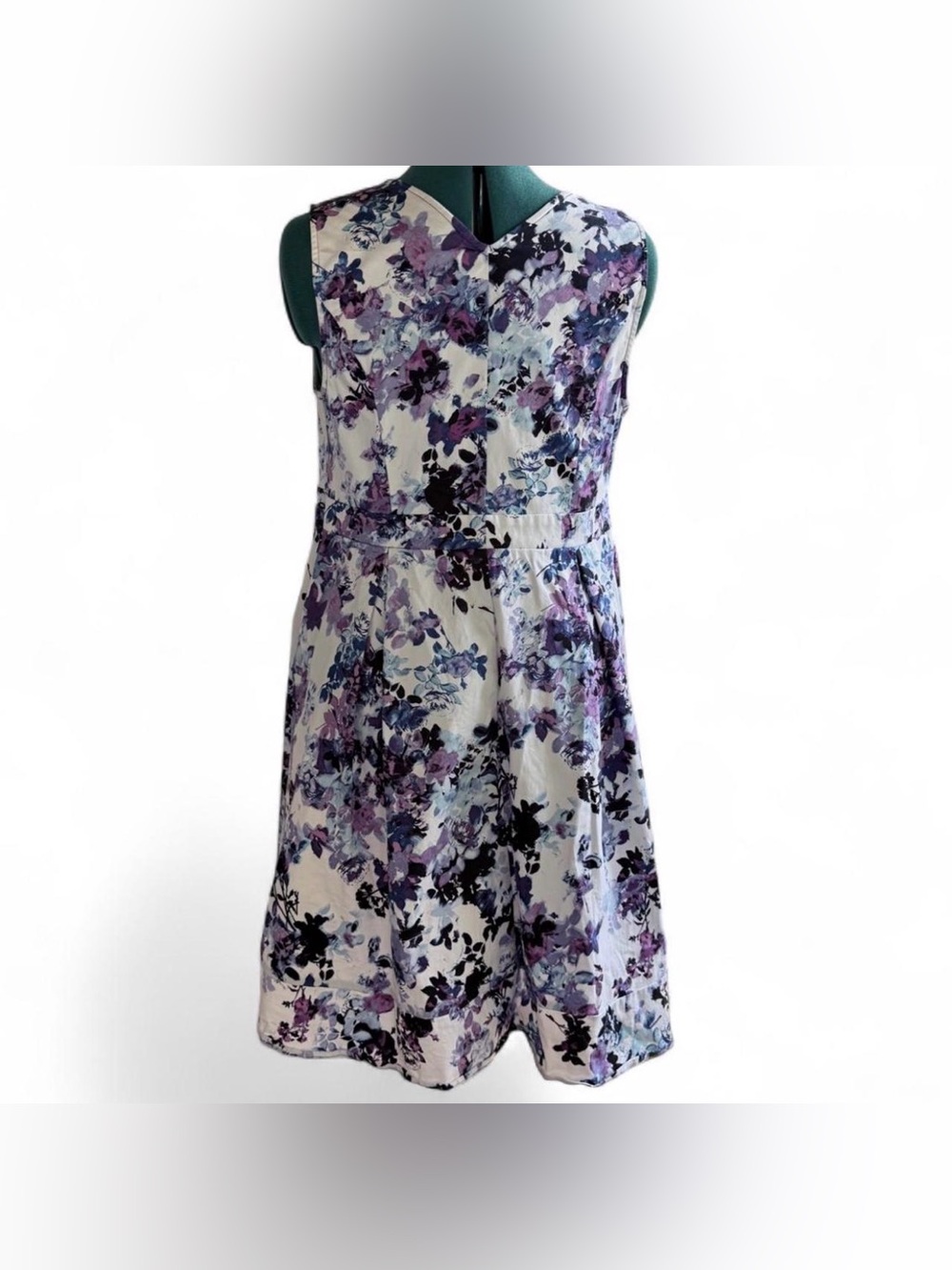 Lane Bryant Floral Wrap Midi Dress in Cream, Purple and Blue - Picture 6 of 7